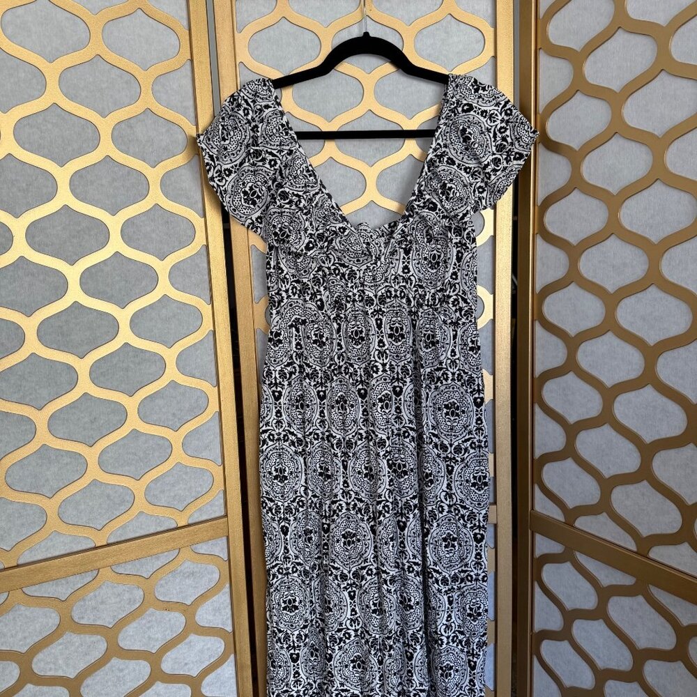 Boden Size 4 NEW Black & White Geo Print Deep V-Neck Tie Back Jersey Maxi Dress - Picture 10 of 16